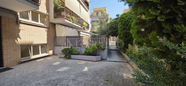 appartamento in vendita a Roma in zona La Pisana