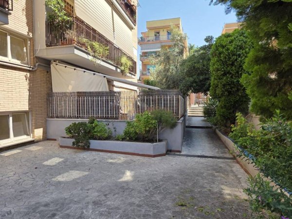 appartamento in vendita a Roma in zona La Pisana