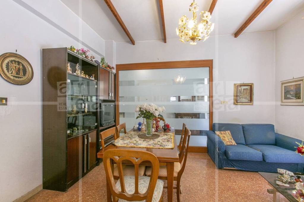 appartamento in vendita a Roma in zona Portuense