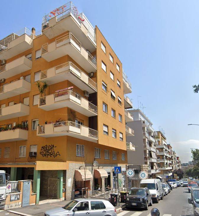 appartamento in vendita a Roma in zona Aurelio