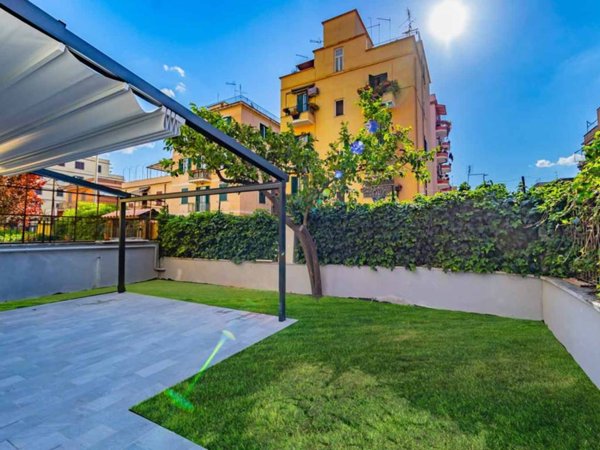appartamento in vendita a Roma in zona Alessandrino