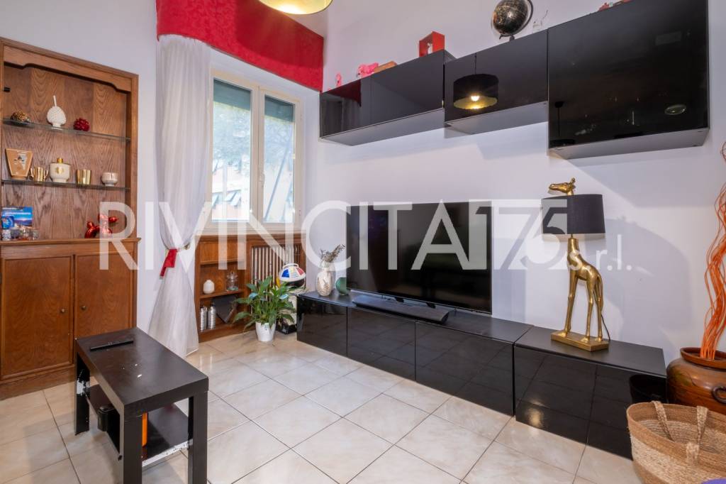 appartamento in vendita a Roma in zona Prenestino-Labicano