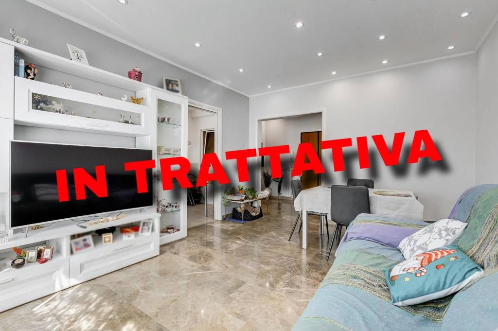 appartamento in vendita a Roma in zona Appio Latino