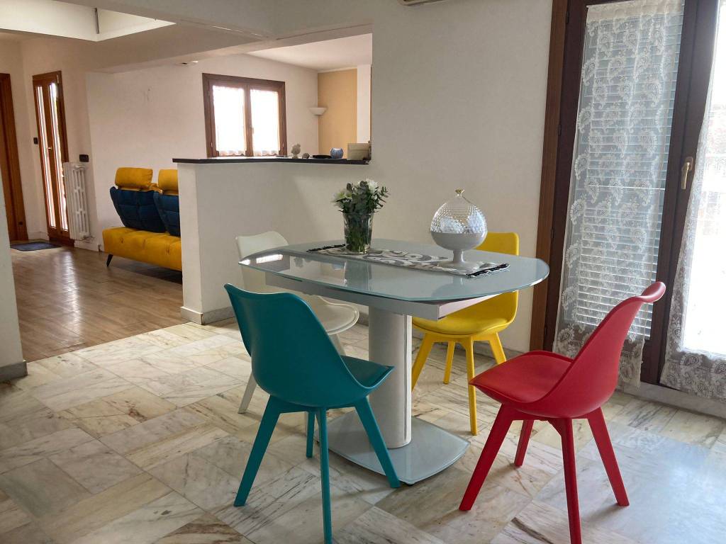 appartamento in vendita a Roma in zona Prenestino-Centocelle