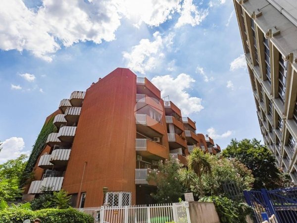appartamento in vendita a Roma in zona Gianicolense