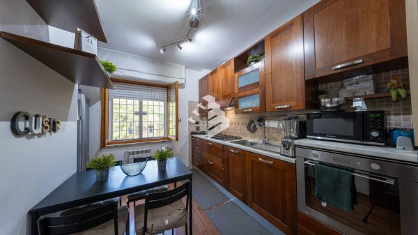 appartamento in vendita a Roma in zona EUR