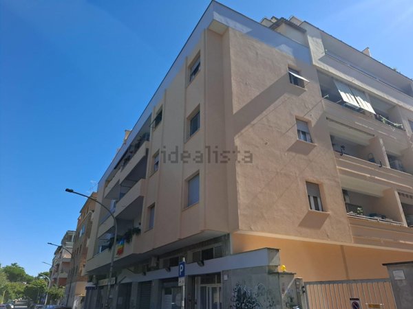 appartamento in vendita a Roma in zona Ardeatino