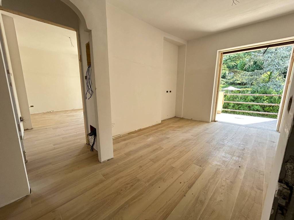 appartamento in vendita a Roma in zona Selva Candida