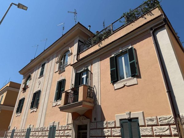 appartamento in vendita a Roma in zona Aurelio
