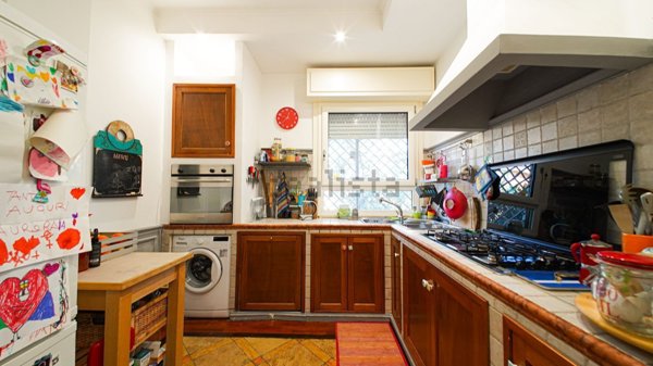 appartamento in vendita a Roma in zona Torre Gaia