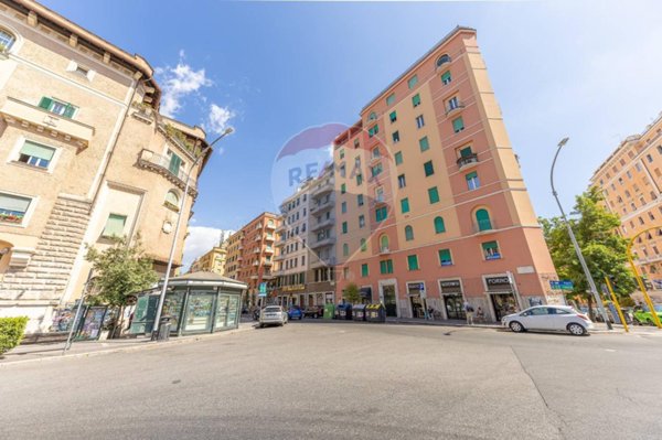 appartamento in vendita a Roma in zona Appio Latino