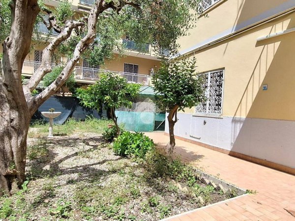 appartamento in vendita a Roma in zona Ostia