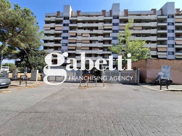 appartamento in vendita a Roma in zona Prenestino-Centocelle