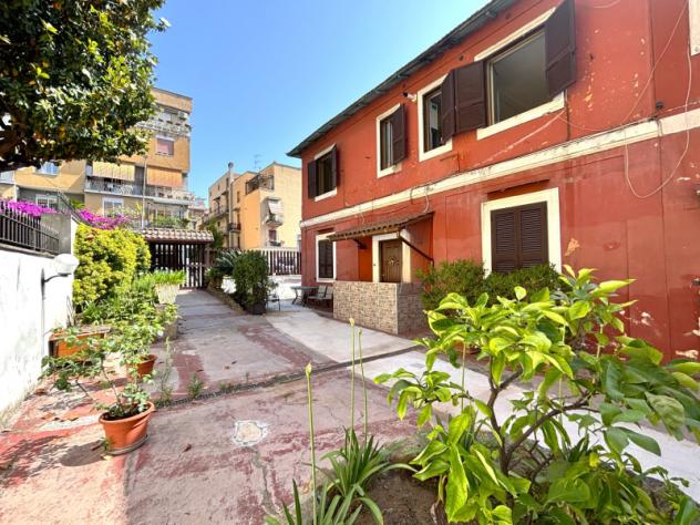 appartamento in vendita a Roma in zona Prenestino-Centocelle