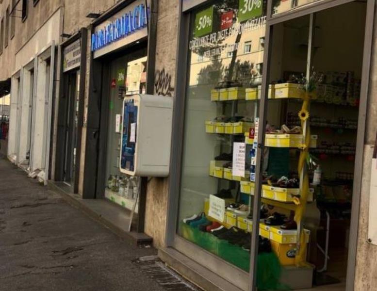 locale commerciale in vendita a Roma in zona Trieste