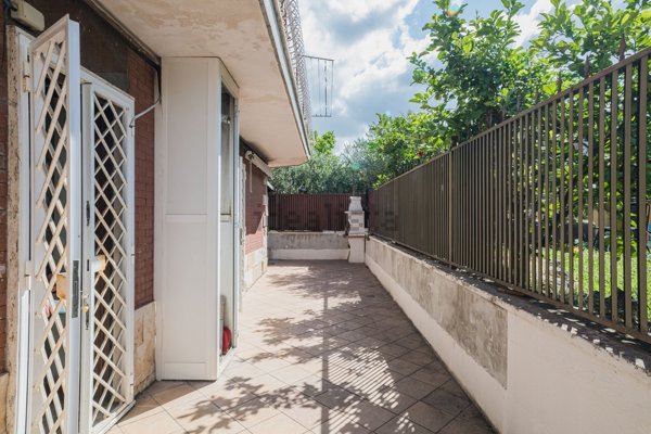 appartamento in vendita a Roma in zona Tor Vergata/Torrenova