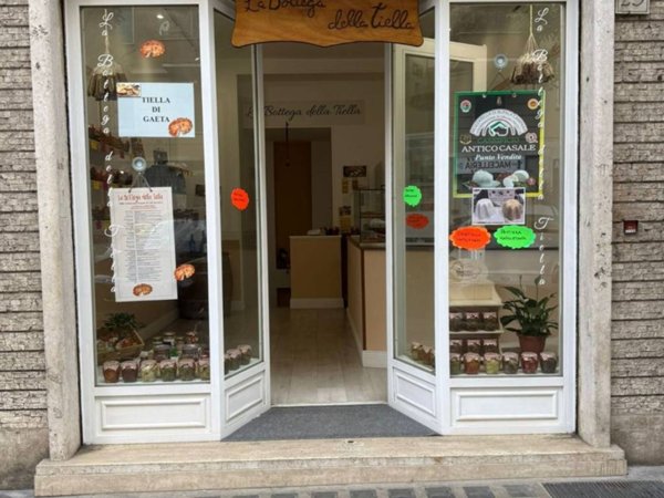 negozio in vendita a Roma