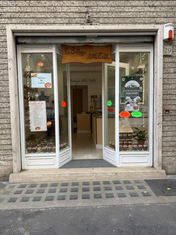 negozio in vendita a Roma