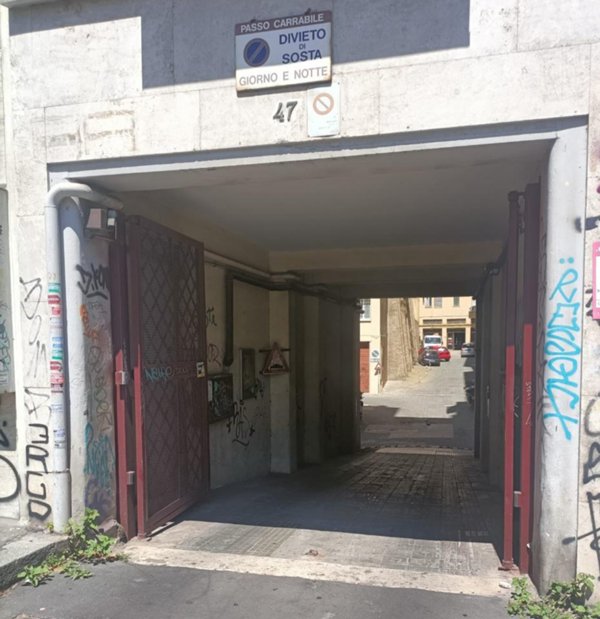 casa indipendente in vendita a Roma in zona Tuscolano