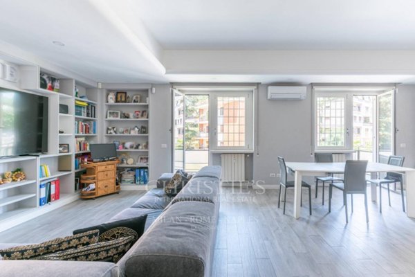 appartamento in vendita a Roma in zona Della Vittoria