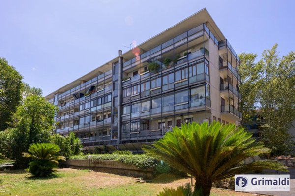 appartamento in vendita a Roma in zona EUR