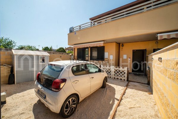 appartamento in vendita a Roma in zona Piana del Sole