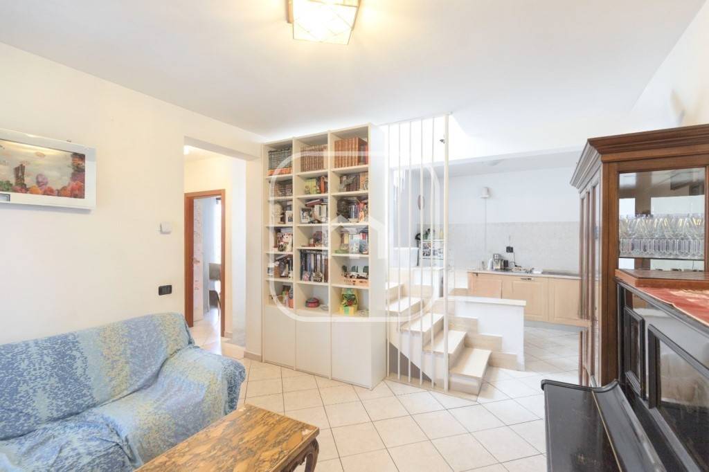casa indipendente in vendita a Roma in zona Ponte di Nona