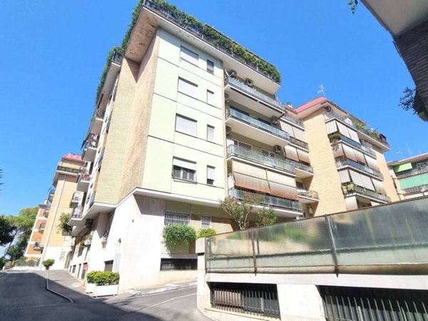 appartamento in vendita a Roma