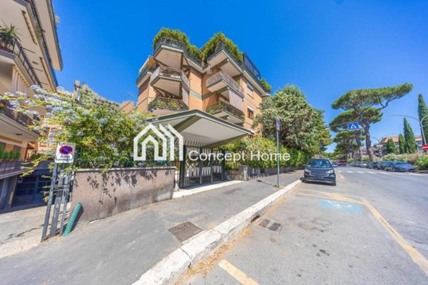 appartamento in vendita a Roma in zona Monte Sacro/Talenti