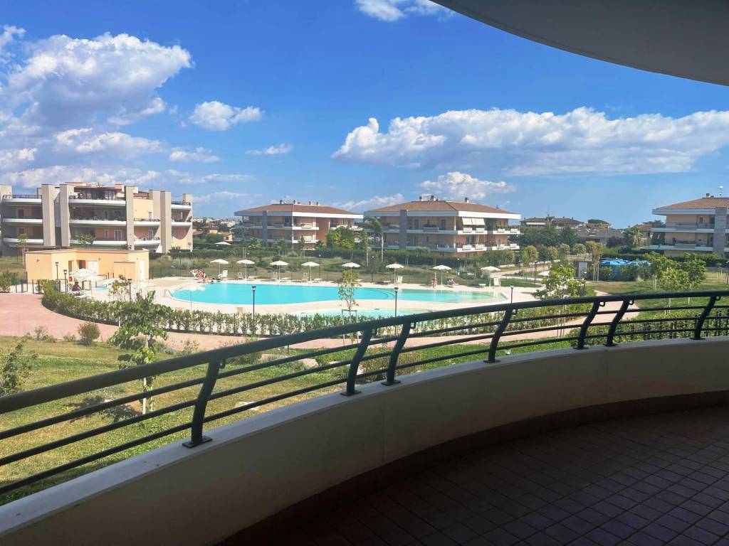 appartamento in vendita a Roma in zona Torrevecchia