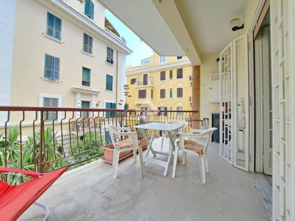 appartamento in vendita a Roma in zona Ostia