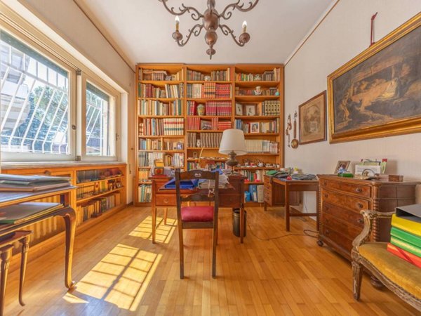 appartamento in vendita a Roma in zona Della Vittoria