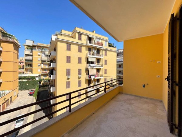 appartamento in vendita a Roma in zona Gianicolense