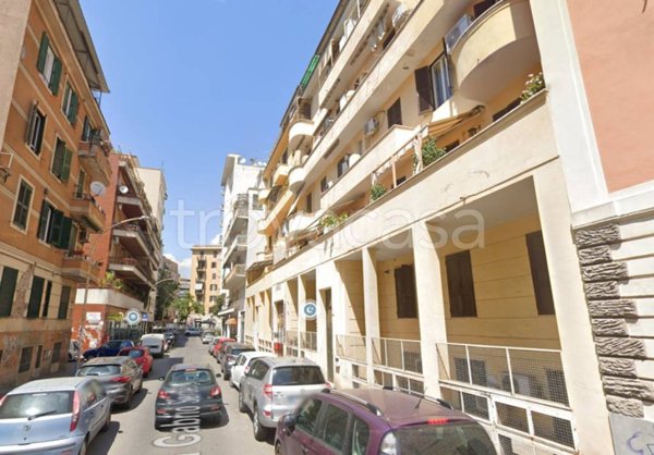 appartamento in vendita a Roma in zona Tuscolano