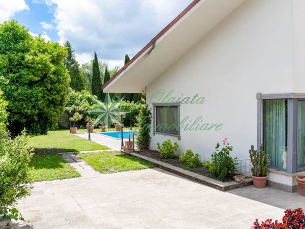 casa indipendente in vendita a Roma in zona Olgiata