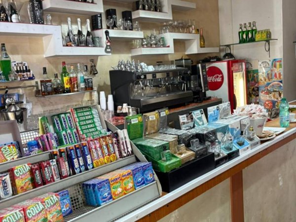 negozio in vendita a Roma in zona Prenestino-Centocelle