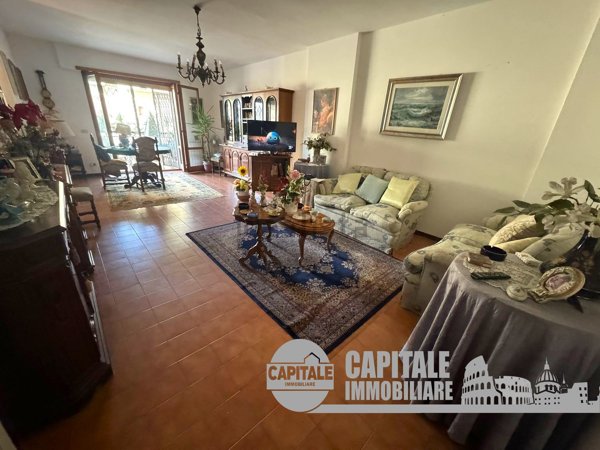 appartamento in vendita a Roma in zona Torrino