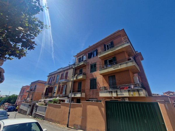 appartamento in vendita a Roma in zona Montespaccato