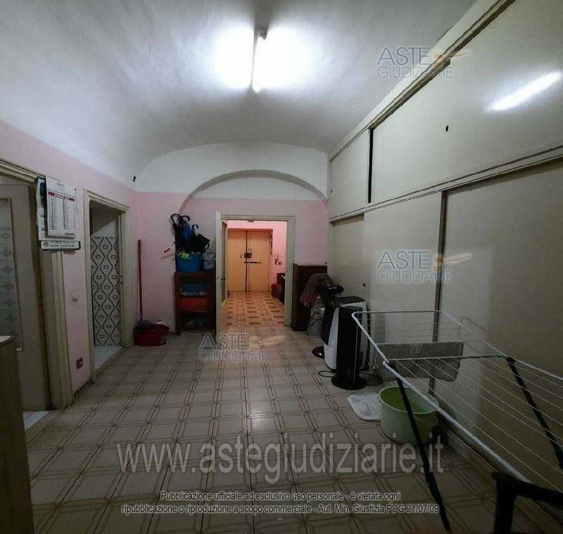 appartamento in vendita a Roma in zona Esquilino