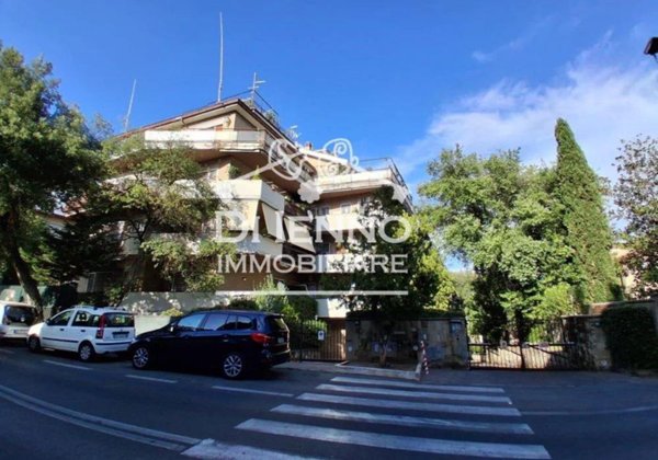 appartamento in vendita a Roma in zona Parione/Sant'Eustachio