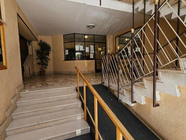 appartamento in vendita a Roma in zona Don Bosco