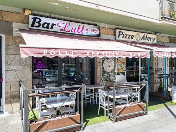negozio in vendita a Roma in zona Prenestino-Labicano