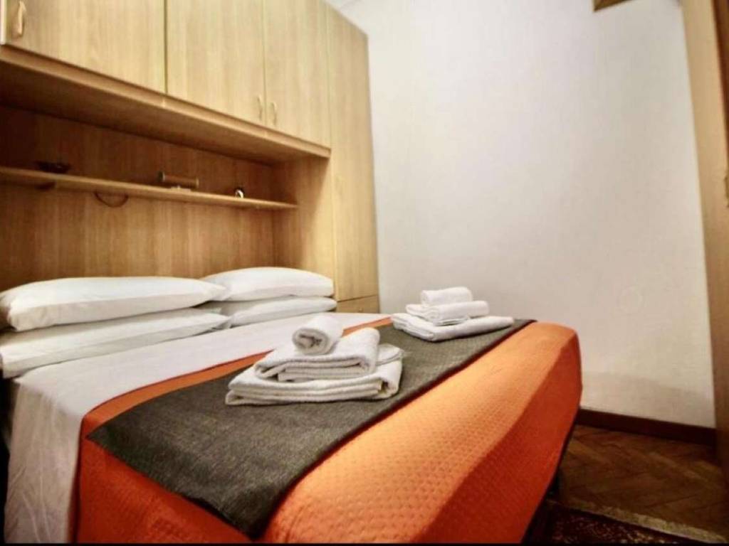 negozio in vendita a Roma in zona Celio