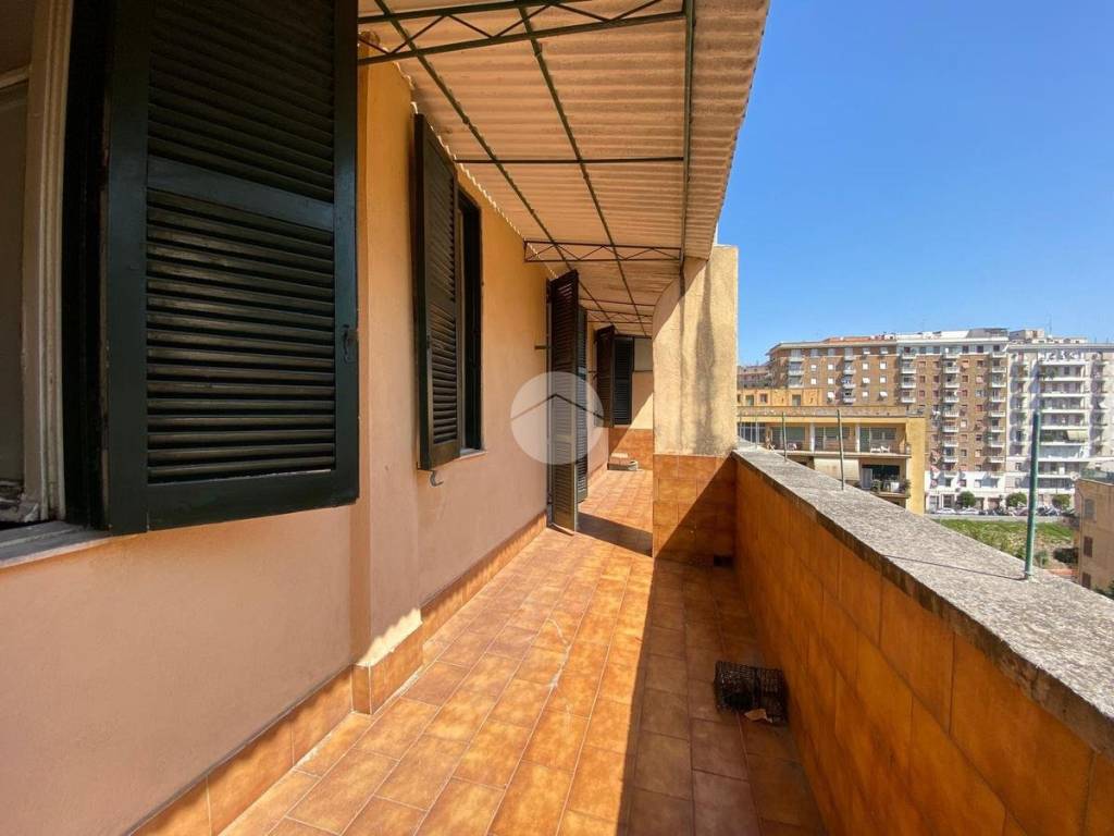 appartamento in vendita a Roma in zona Appio Latino