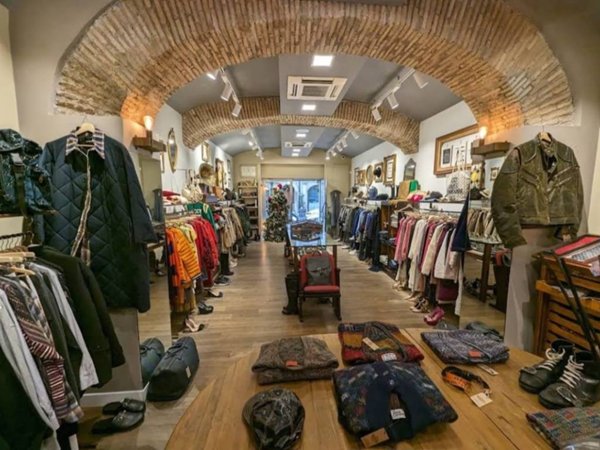 negozio in vendita a Roma in zona Centro Storico