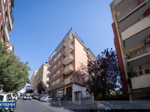 appartamento in vendita a Roma in zona Gianicolense