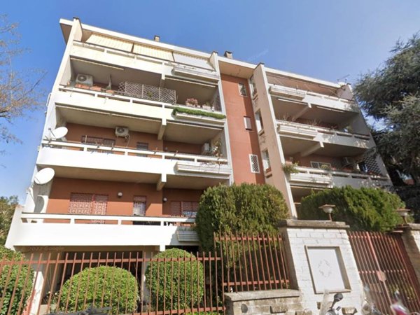 appartamento in vendita a Roma in zona Tor di Quinto