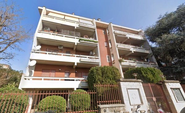 appartamento in vendita a Roma in zona Tor di Quinto