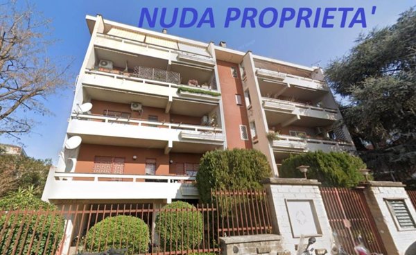 appartamento in vendita a Roma in zona Tor di Quinto