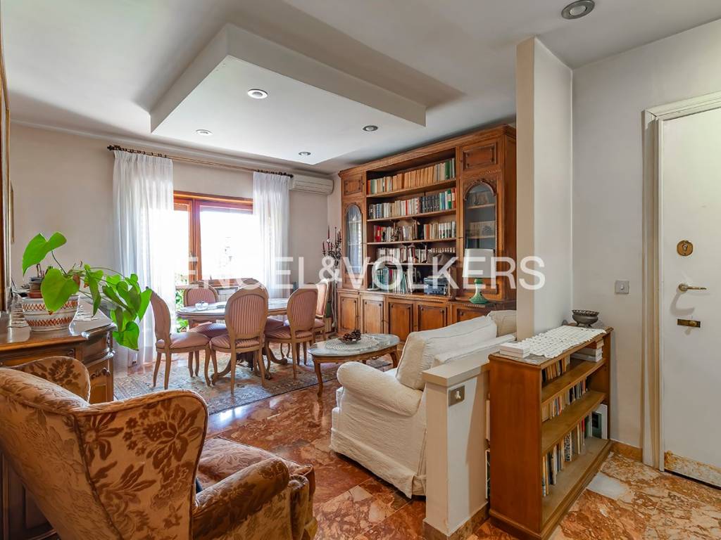 appartamento in vendita a Roma in zona Monte Sacro/Talenti